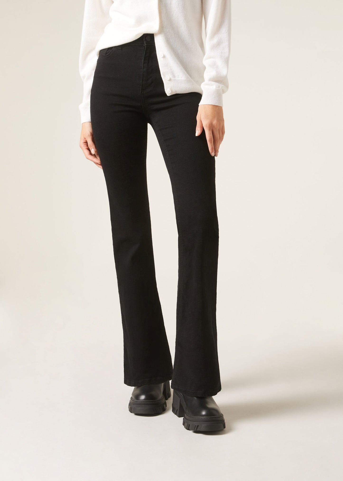 Flared Stretch Jeans